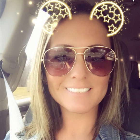 Meet your Posher, Jess - Picture 1 of 1